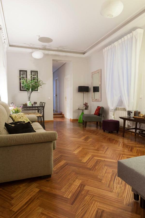 Apartamento Elegante piso junto al Museo del Prado Madrid Exterior foto